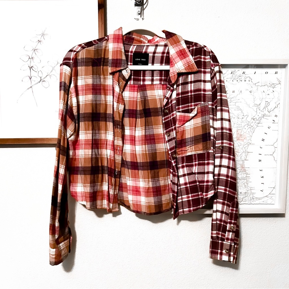 Love Tree | Cropped Contrast Plaid Button Up | Small